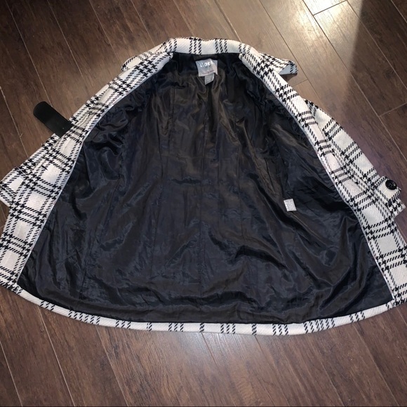 Roots Pea Coat - Picture 2 of 10